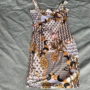 Women’s XS Fashion Nova Dress